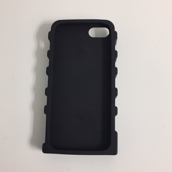 IPhone cases - Picture 6 of 8